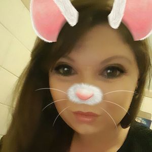 Meet your Posher, Leah